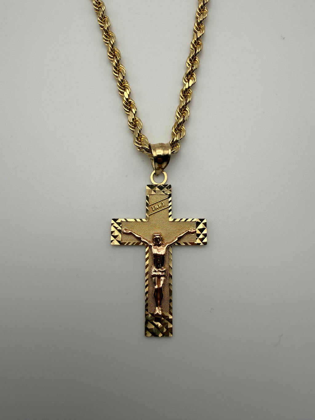 14k Gold Rope Chain and Cross Pendent