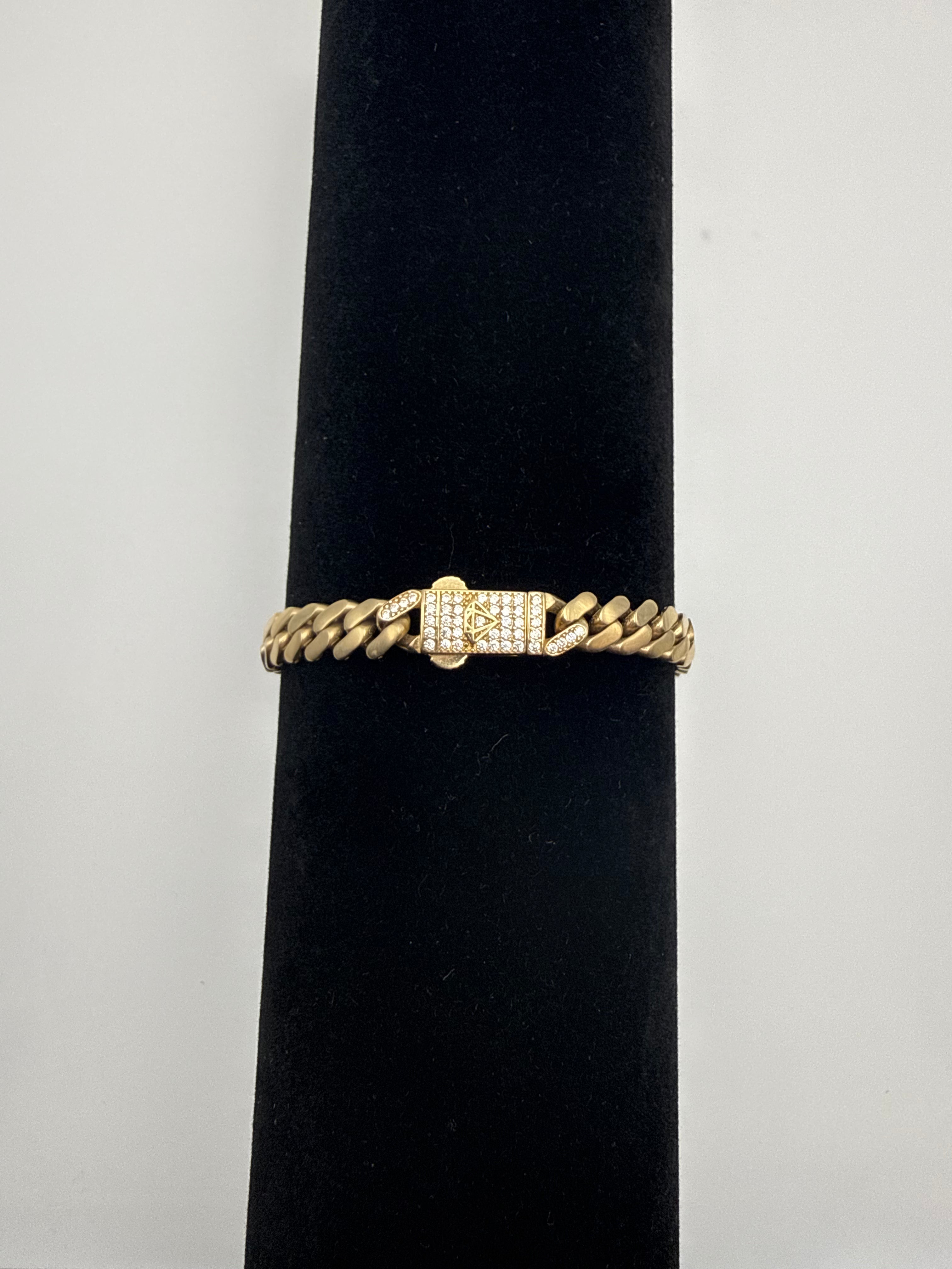 14k Gold Cuban Link Bracelet with CZ Diamonds Lock