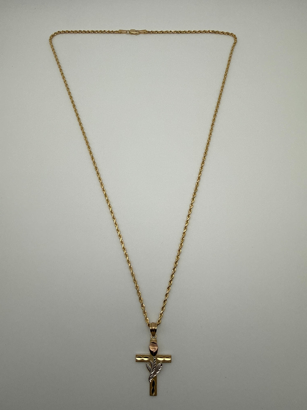 14K Gold Rope Chain with Rose Cross